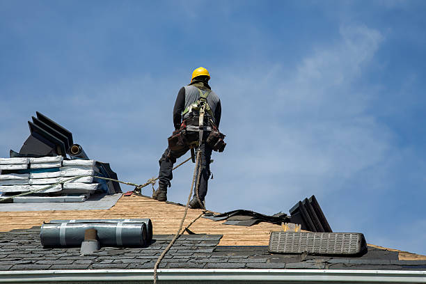 Professional Gutter Installation technician working in Parris Island, SC